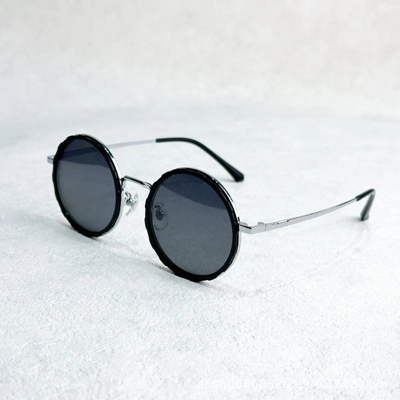 Adjustable dimming sunglasses